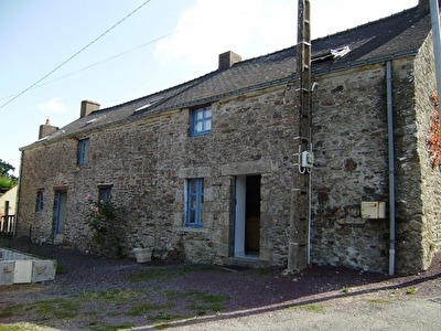 Maison en pierres � NIVILLAC - 7 pi�ces - 173 m�