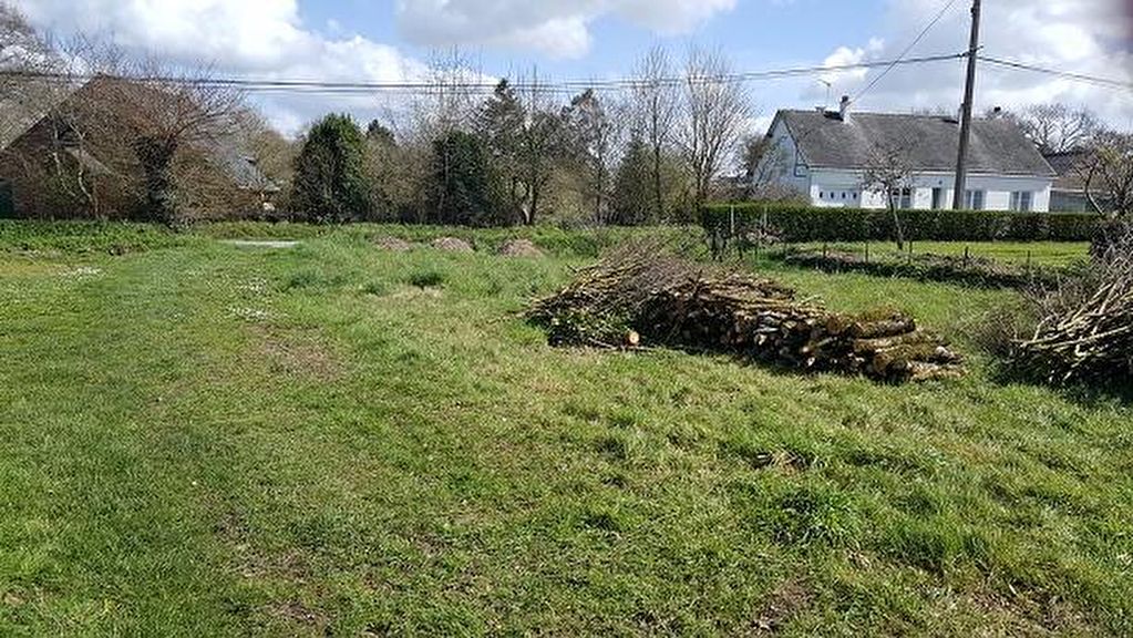 TERRAIN A VENDRE ENTRE NANTES ET VANNES TERRAIN A VENDRE ENTRE NANTES ET VANNES