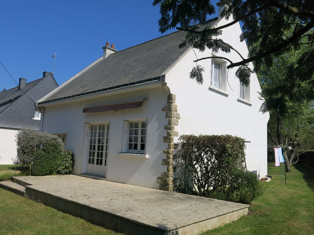 Maison à vendre à pied de la plage et de l'école de voile 56760 PENESTIN bord de mer MORBIHAN SUD Maison à vendre à pied de la plage et de l'école de voile 56760 PENESTIN bord de mer MORBIHAN SUD