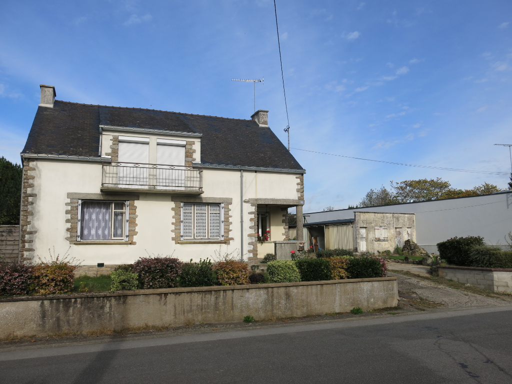 MARZAN-BOURG, MAISON A RENOVER PLUS DE 135 M² SUR 785 M² , MARZAN-BOURG, MAISON A RENOVER PLUS DE 135 M² SUR 785 M² ,