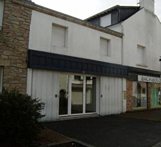 Maison P�nestin 4 pi�ce(s) 59 m2