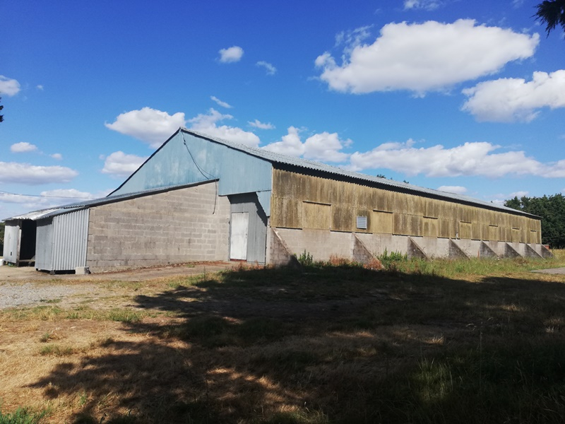 NIVILLAC, HANGAR AGRICOLE, PROCHE AXE NANTES-VANNES, BRETAGNE SUD, NIVILLAC, HANGAR AGRICOLE, PROCHE AXE NANTES-VANNES, BRETAGNE SUD,