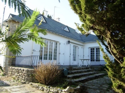 Maison a vendre entre plage et commerces en Morbihan sud