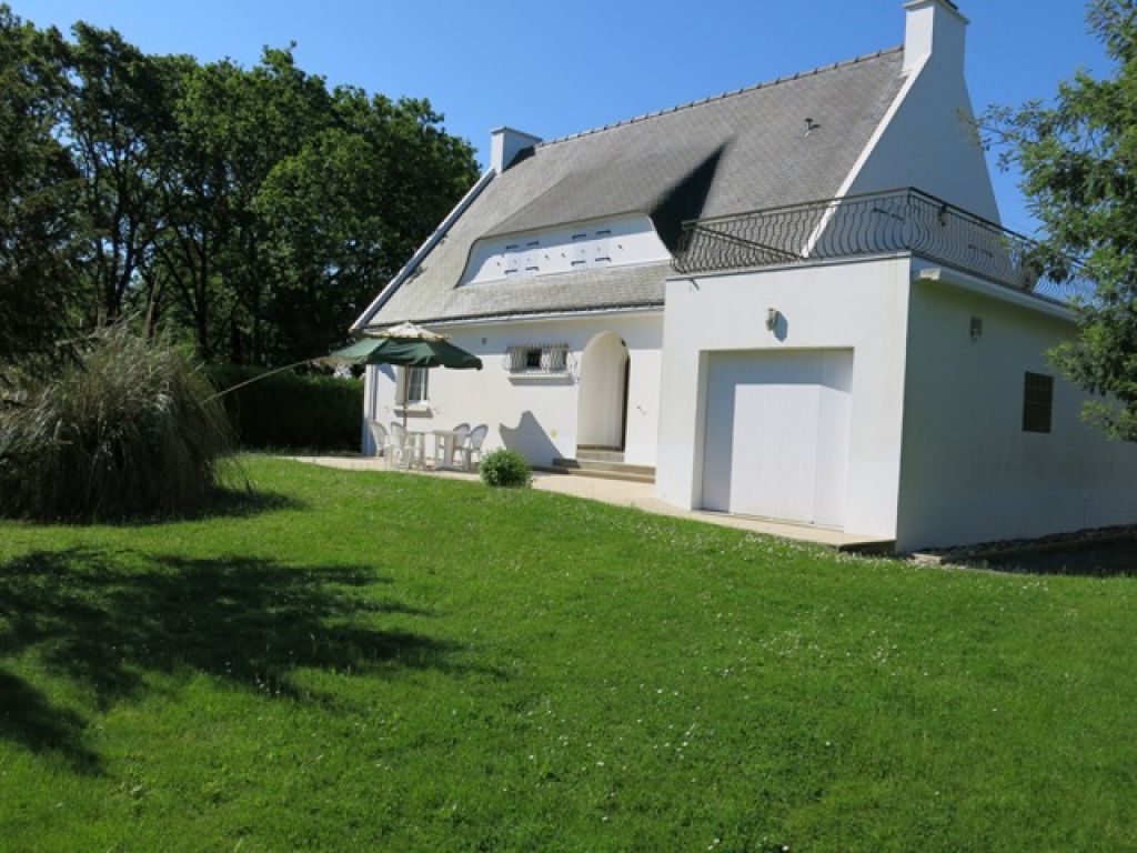 Maison P�nestin - 4 couchages - 100 m2