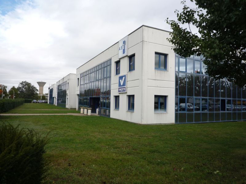 Bureau / local professionnel Chalon Sur Saone 140 m2