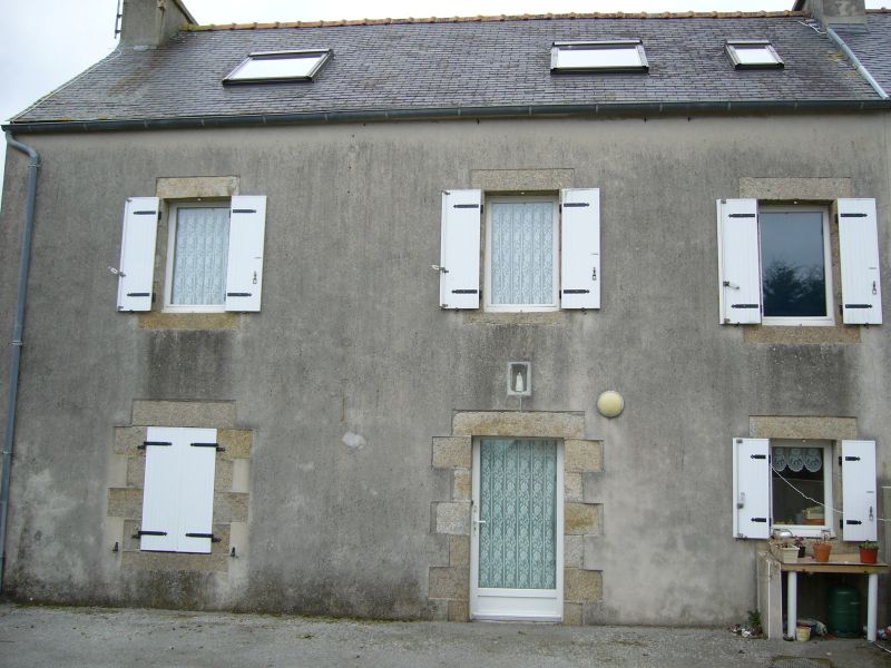 milizac ,corps de ferme de 110m2