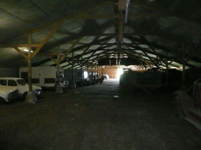 Local commercial Milizac 2200 m2