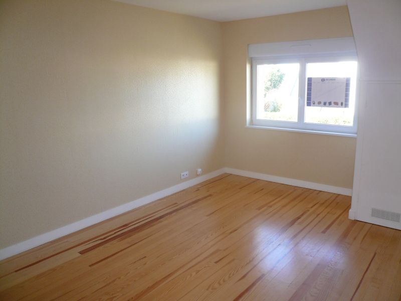 Immeuble 8/9 pi�ce(s) 151 m2