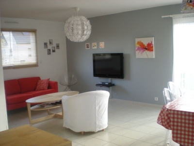 Guilers.Contemporaine de 2007 3 chambres.