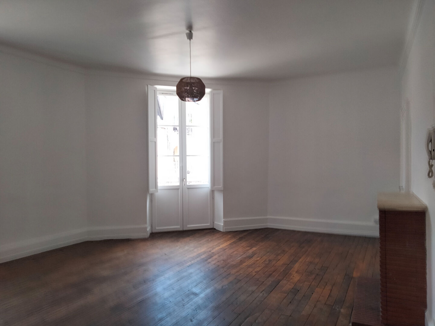 A LOUER APPARTEMENT T3 REFAIT A NEUF CENTRE VILLE REDON 35600 ILLE ET VILAINE BRETAGNE A LOUER APPARTEMENT T3 REFAIT A NEUF CENTRE VILLE REDON 35600 ILLE ET VILAINE BRETAGNE