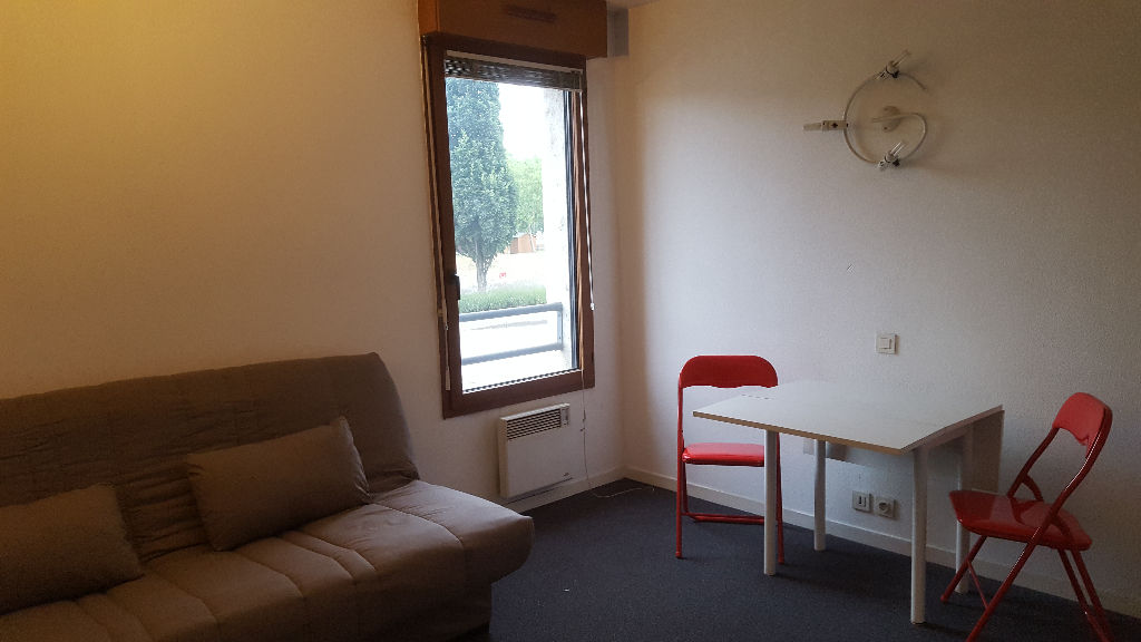 A LOUER STUDIO REDON 35600 PROCHE CENTRE VILLE ILLE ET VILAINE BRETAGNE A LOUER STUDIO REDON 35600 PROCHE CENTRE VILLE ILLE ET VILAINE BRETAGNE