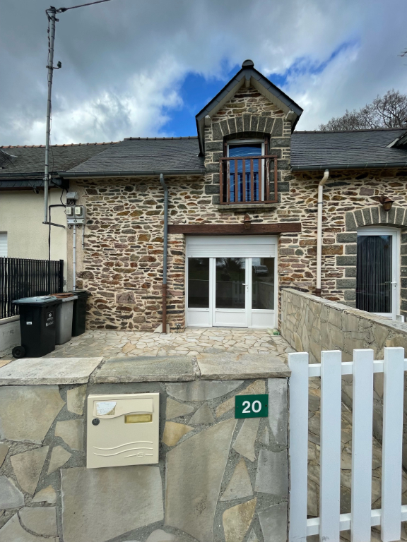 A LOUER MAISON GUIPRY MESSAC 35480 ILLE ET VILAINE BRETAGNE A LOUER MAISON GUIPRY MESSAC 35480 ILLE ET VILAINE BRETAGNE
