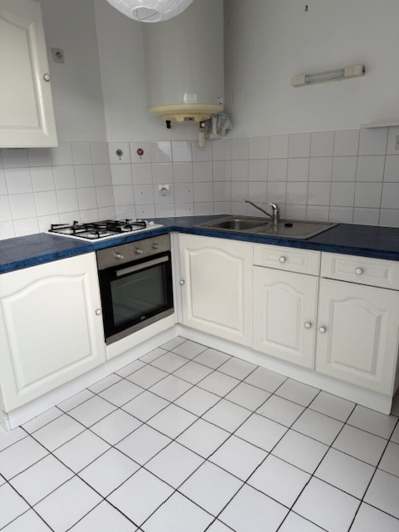 A LOUER APPARTEMENT T2 REDON 35600 ILLE ET VILAINE BRETAGNE SUD A LOUER APPARTEMENT T2 REDON 35600 ILLE ET VILAINE BRETAGNE SUD
