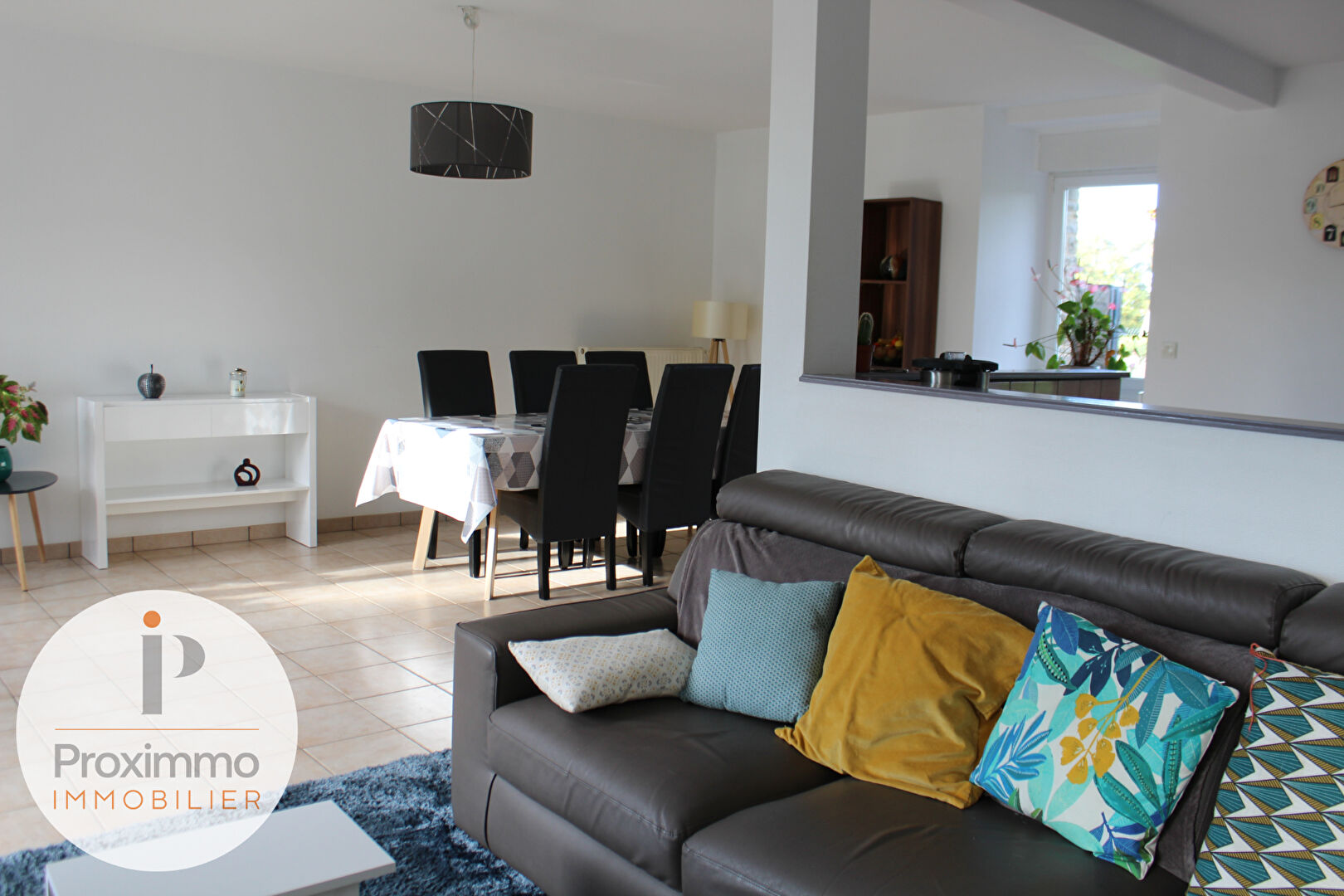 A LOUER MAISON T5 CENTRE VILLE BAIN DE BRETAGNE A LOUER MAISON T5 CENTRE VILLE BAIN DE BRETAGNE