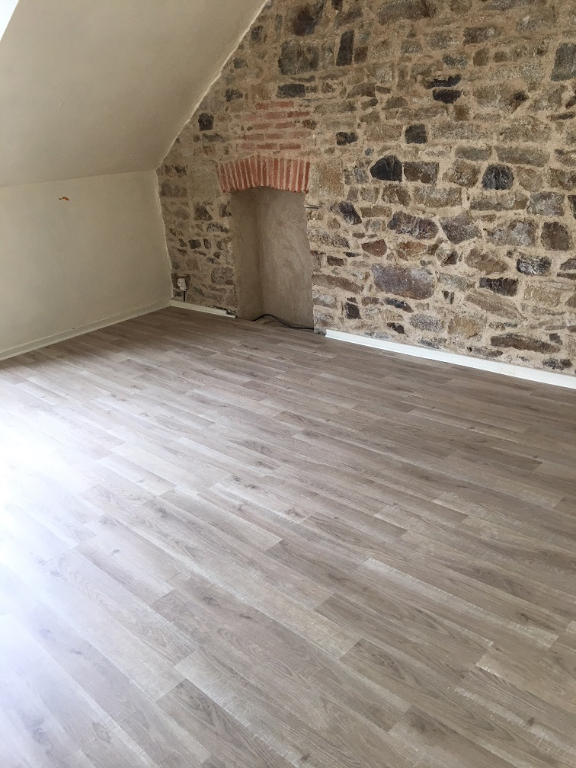 A LOUER APPARTEMENT T2 REDON CENTRE VILLE 35600 ILLE ET VILAINE BRETAGNE A LOUER APPARTEMENT T2 REDON CENTRE VILLE 35600 ILLE ET VILAINE BRETAGNE