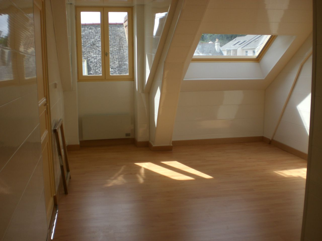 A LOUER STUDIO REDON 35600 BRETAGNE ILLE ET VILAINE A LOUER STUDIO REDON 35600 BRETAGNE ILLE ET VILAINE