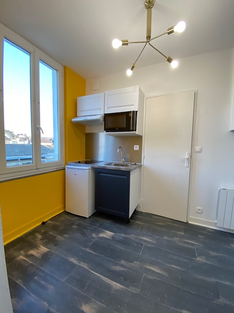 A LOUER APPARTEMENT T1 PLOERMEL CENTRE VILLE 56800 BRETAGNE MORBIHAN A LOUER APPARTEMENT T1 PLOERMEL CENTRE VILLE 56800 BRETAGNE MORBIHAN