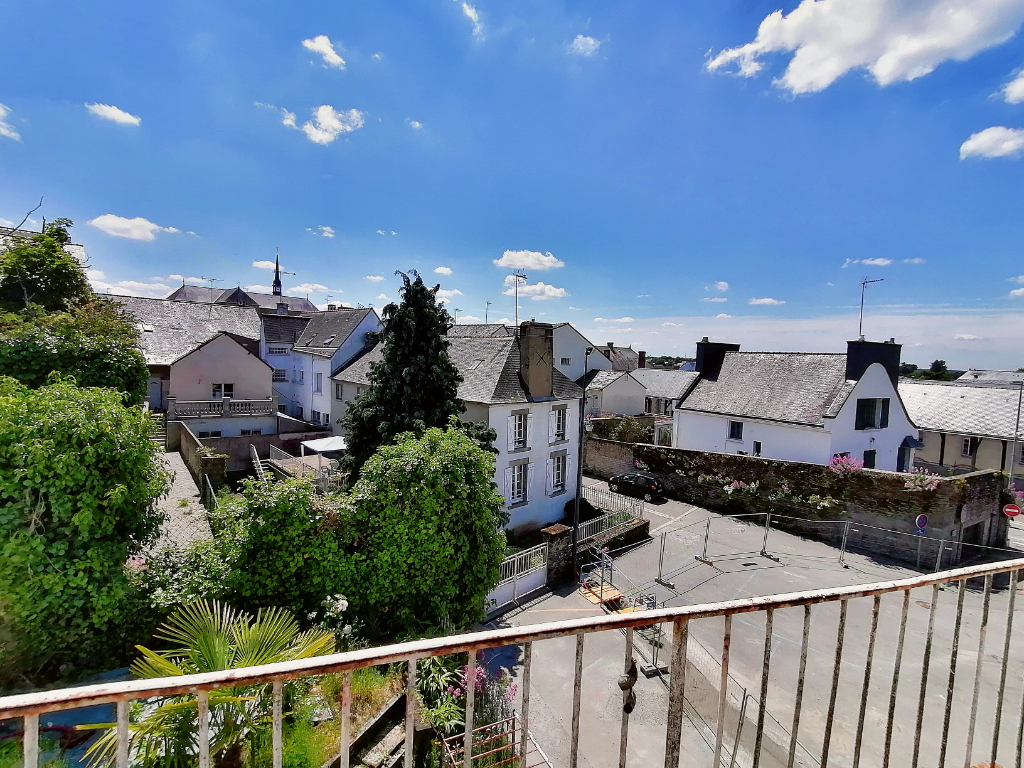 Terrasse sur les remparts ! Terrasse sur les remparts !