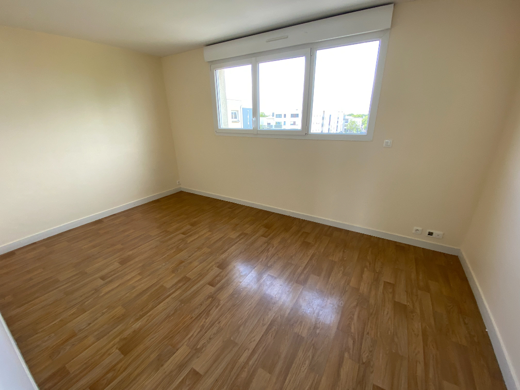 A VENDRE Appartement de Type T3 env 53 M² - Rennes - ILLE ET VILAINE - BRETAGNE A VENDRE Appartement de Type T3 env 53 M² - Rennes - ILLE ET VILAINE - BRETAGNE