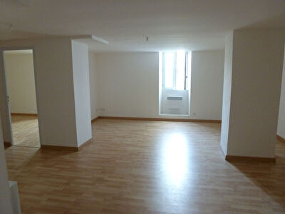 A LOUER APPARTEMENT T2 REDON CENTRE ILLE ET VILAINE BRETAGNE