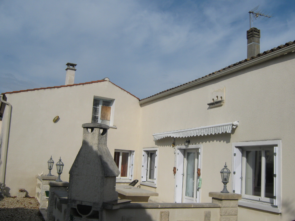 Maison Proche Jarnac - 17 Km Cognac