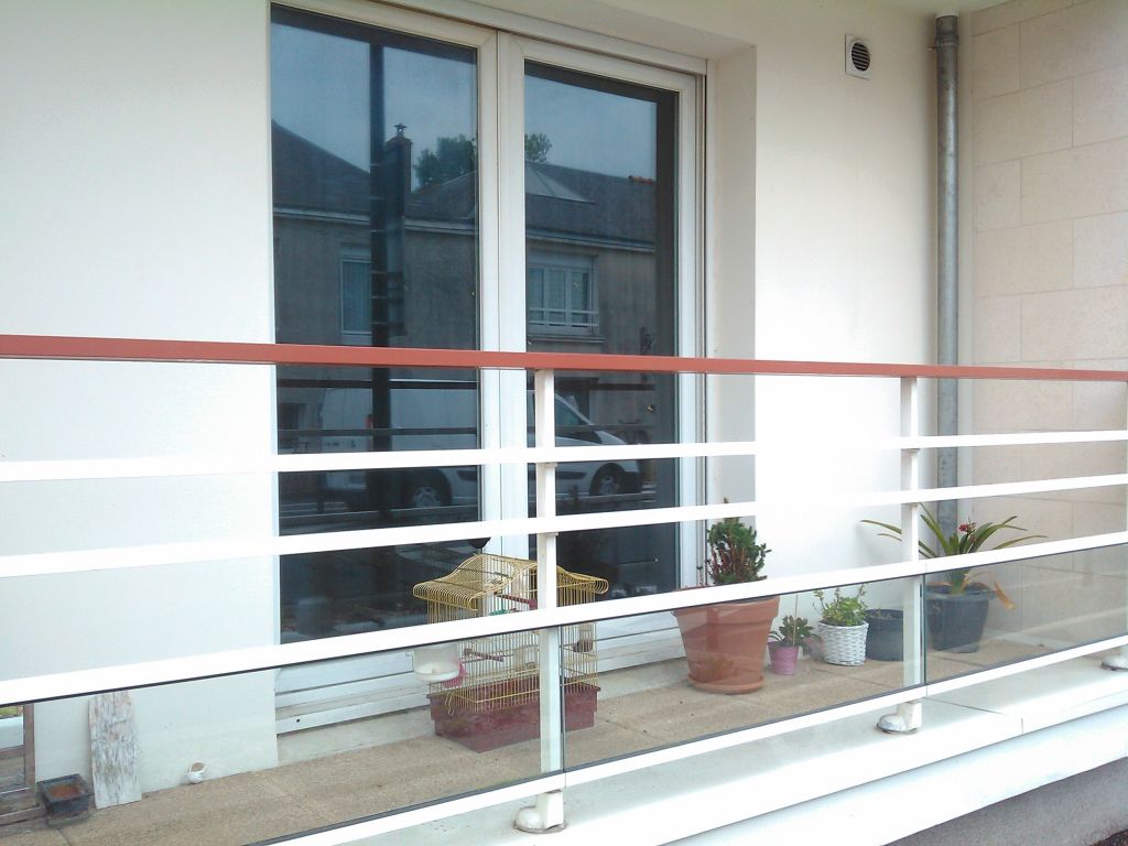 Appartement Sautron - 2 pièce(s) - 33 m2 Appartement Sautron - 2 pièce(s) - 33 m2