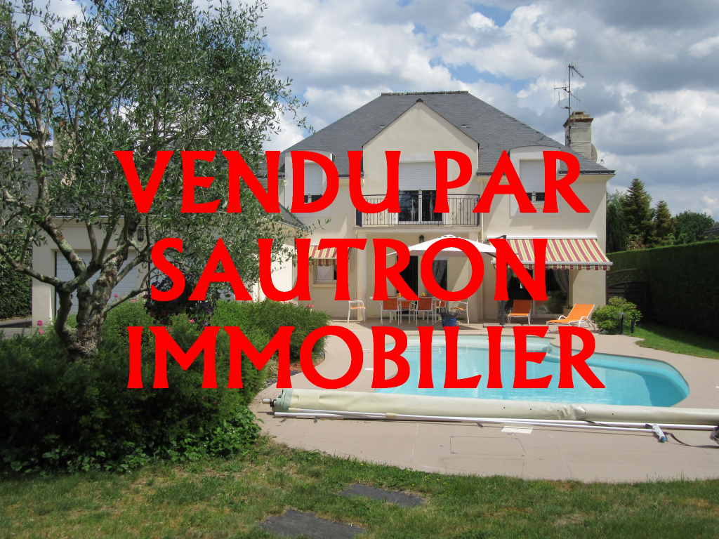 Maison Sautron 7 pièce(s) 205 m2 Maison Sautron 7 pièce(s) 205 m2