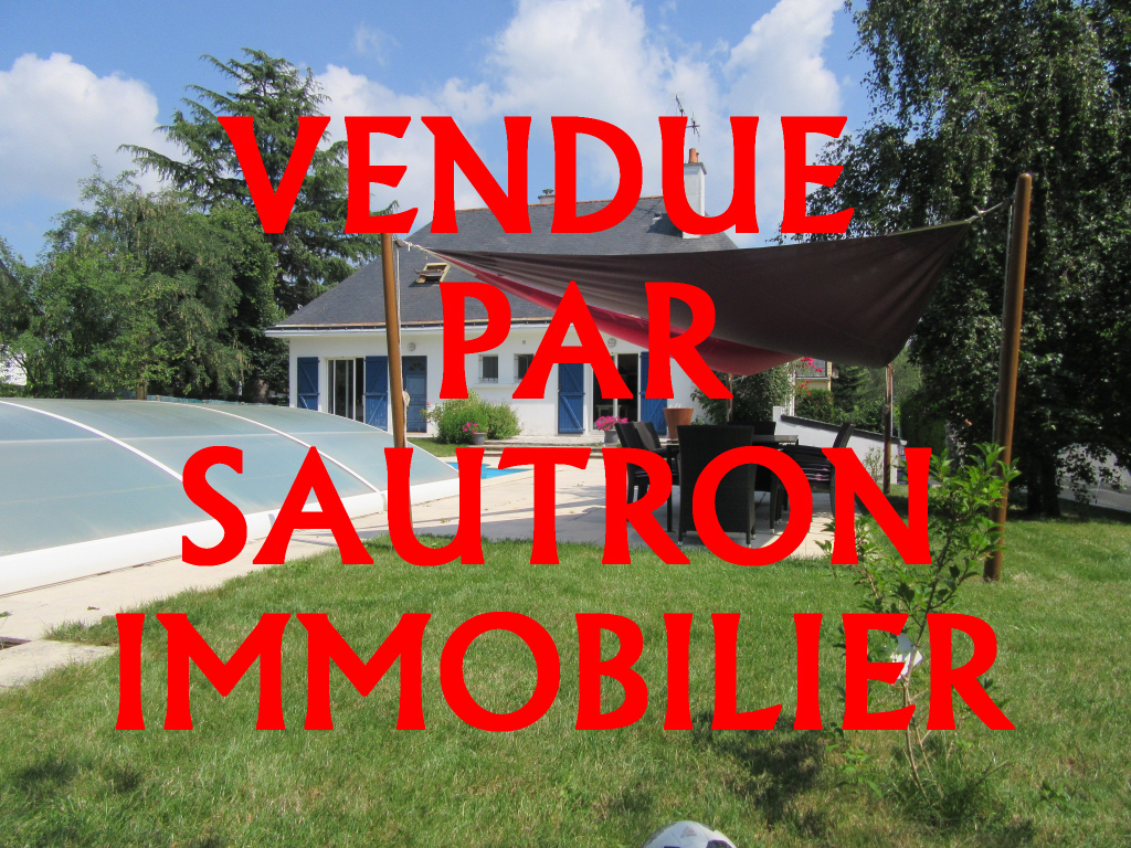 Maison Sautron 8 pièce(s) 198 m2 Maison Sautron 8 pièce(s) 198 m2