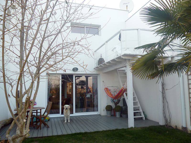 A DOMPIERRE SUR MER, T3, TERRASSE, JARDIN