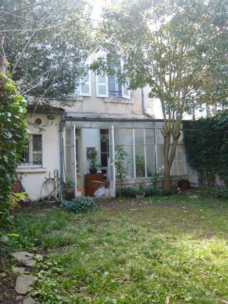 MAISON CV 9 pi�ce(s) - 210 m2, JARDIN