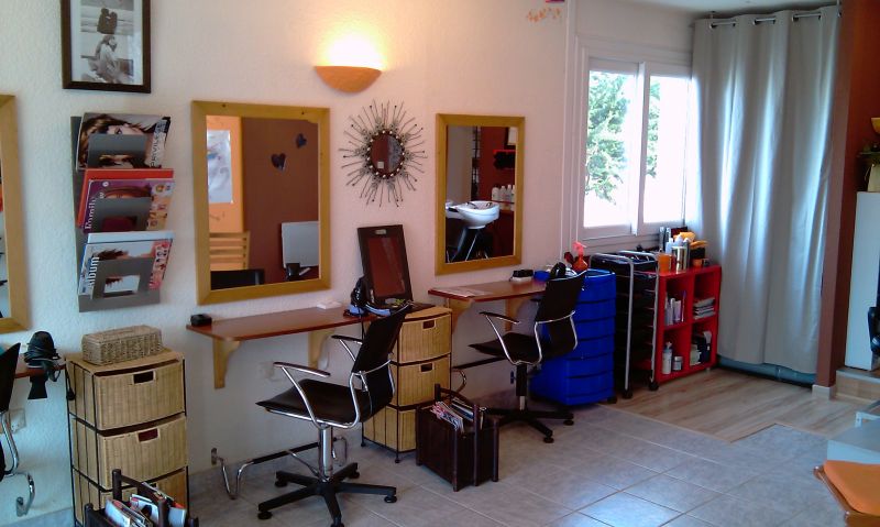 cession de bail commercial tous commerces, dans petit centre commercial de vend�e