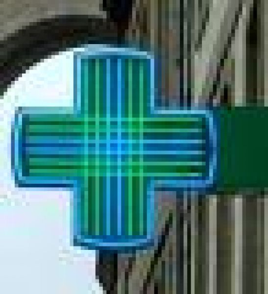 Officine de pharmacie situ� dans centre bourg de vend�e