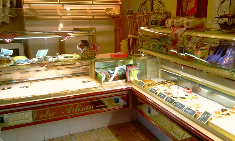 a vendre boulangerie patisserie dans centre bourg de vend�e