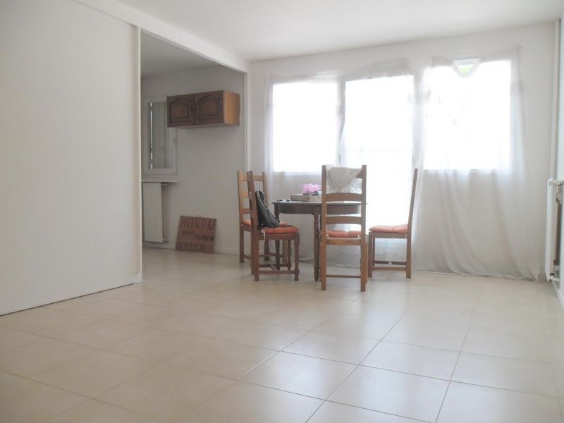 Appartement Clichy Sous Bois 3 pi�ce(s)