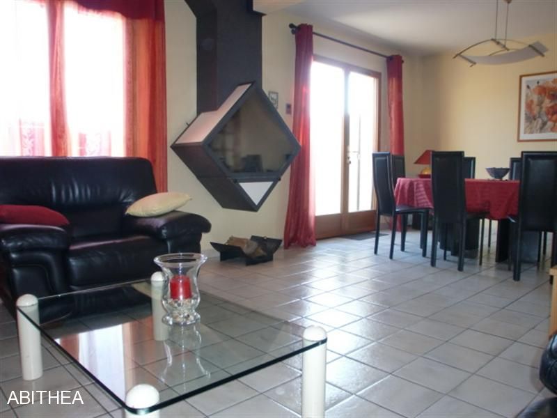 Maison Clichy-sous-bois 5 pi�ce(s) 92 m2