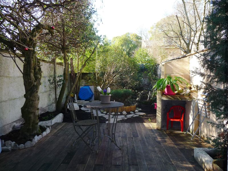 Bordeaux Appartement 3 pi�ces avec jardin