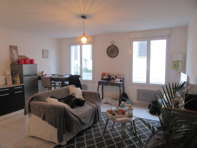 Appartement  La Roche Sur Yon 2 pi�ce(s) - 44 m2