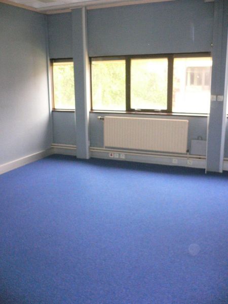 Bureau  La Roche Sur Yon 4 pi�ce(s) - 106 m2