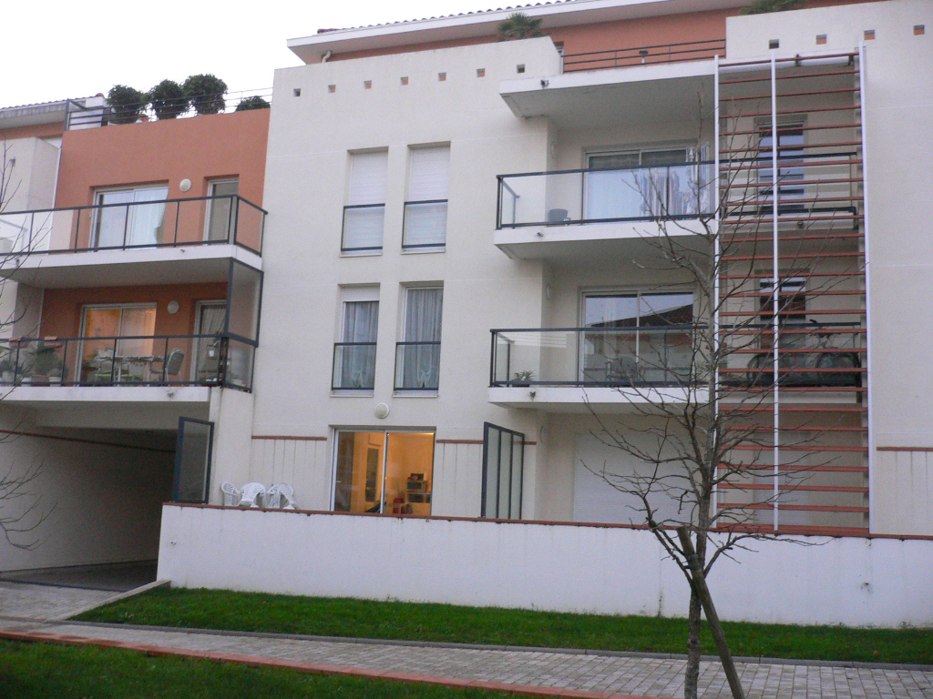 Appartement  La Roche Sur Yon 1 pi�ce(s) - 37 m2