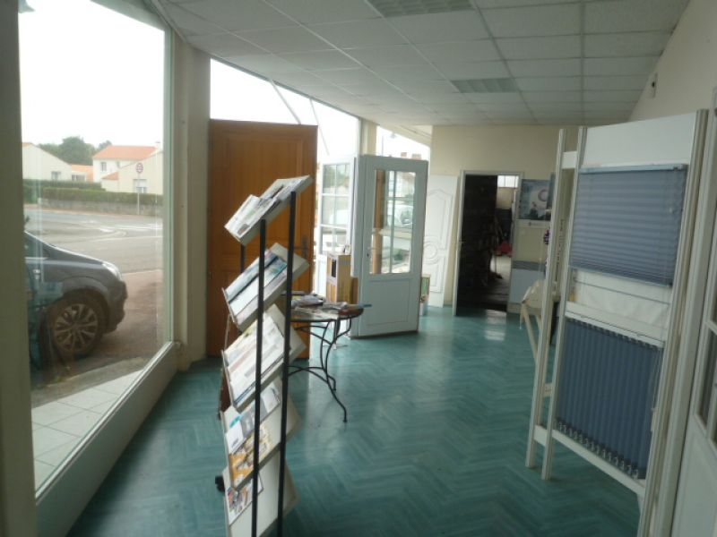 local d'activit�s - Aizenay 140 m2