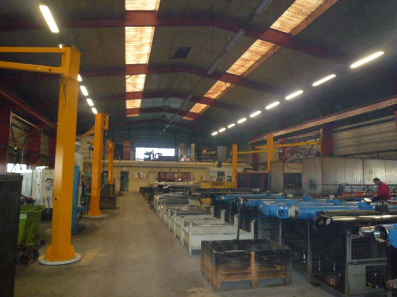 Local industriel - Bournezeau 1577 m2