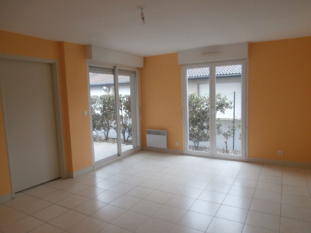 Appartement T4 proche commerces