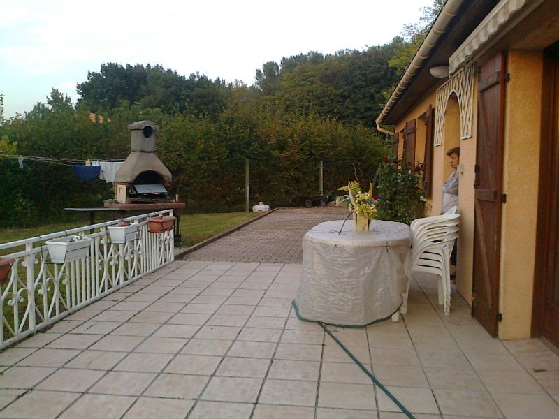 TRES BELLE VILLA  de 115m2 sur terrain de 800m2