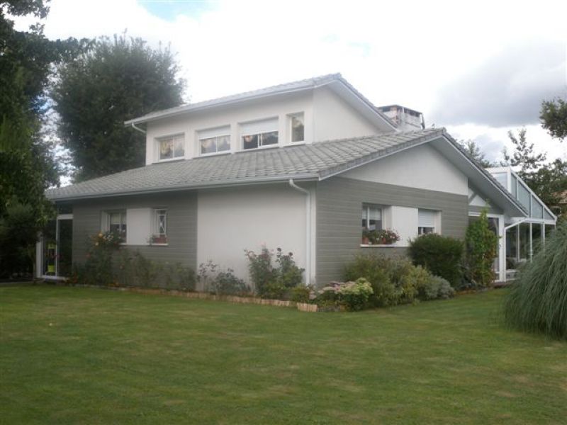 Villa Parempuyre 6 pi�ce(s) 244 m2