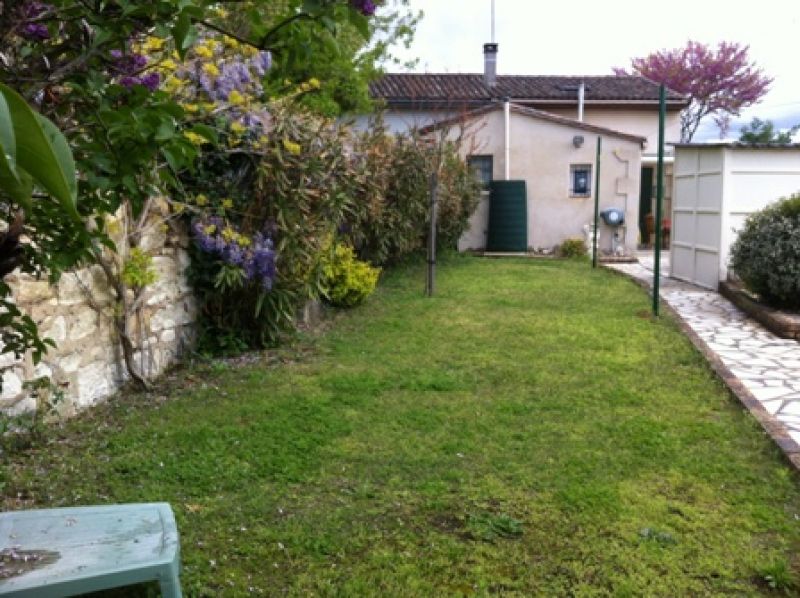Maison--Libourne -Maison en pierre  SH 105 m�