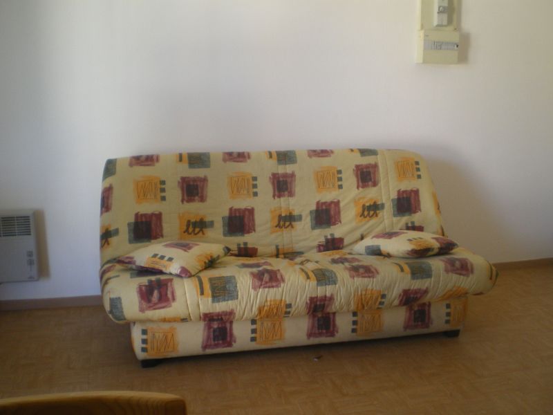 A Louer studio meubl� PAU secteur FAC ref:4080