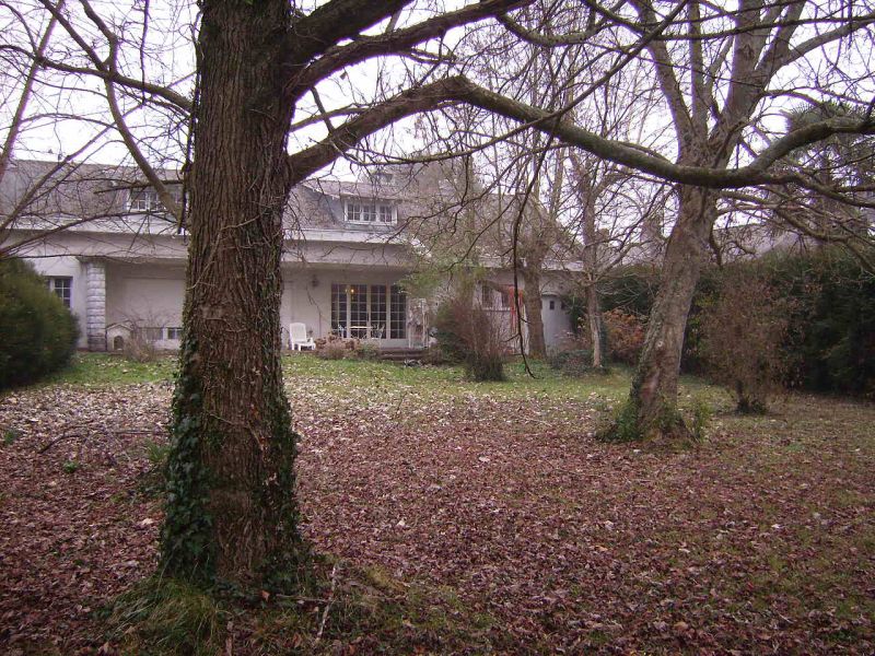 A Vendre PAU maison 5 pi�ces 136M�,296800� terrain 1250M�