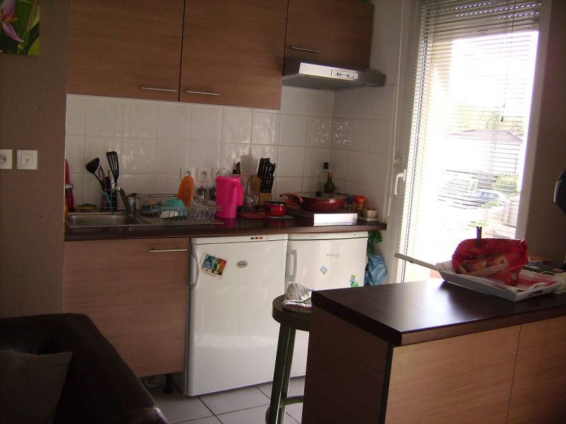 A VENDRE PAU  APPART T2 DS RESIDENCE RECENTE 135450 �