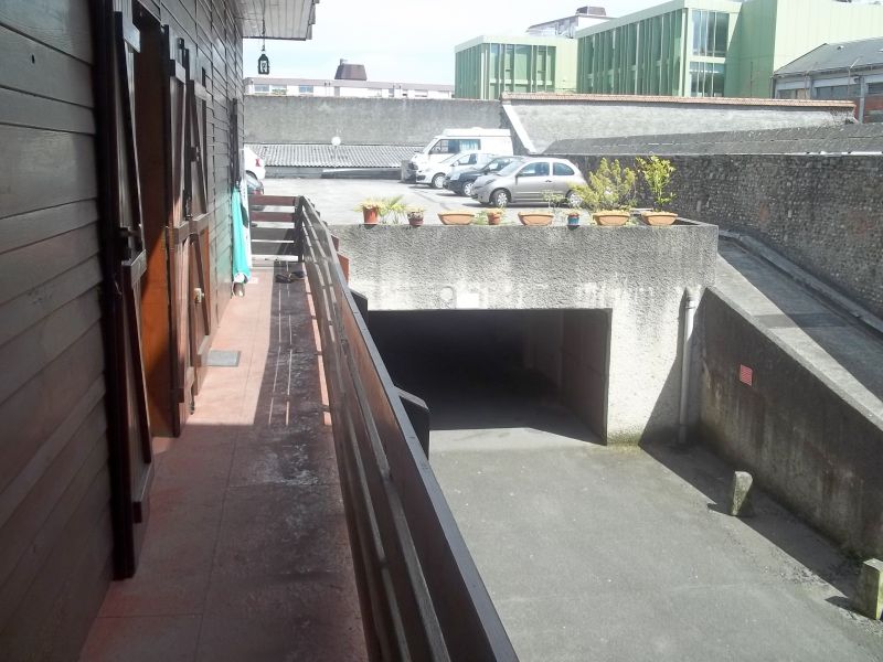 a vendre pau centre ville appartement t2 bis parking cave 108000euros
