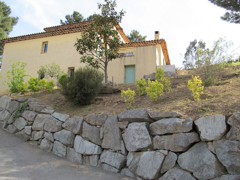 Maison Montauroux 5 pi�ce(s) 105 m2